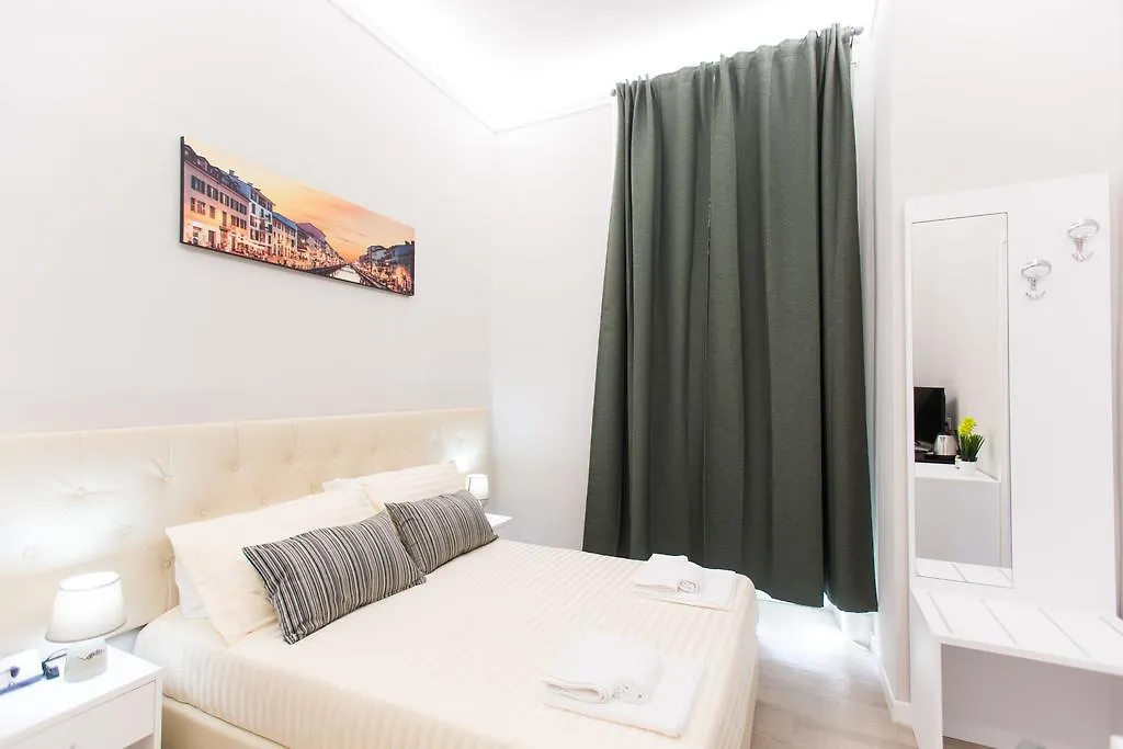 4Rooms Milano 0*,  Italien